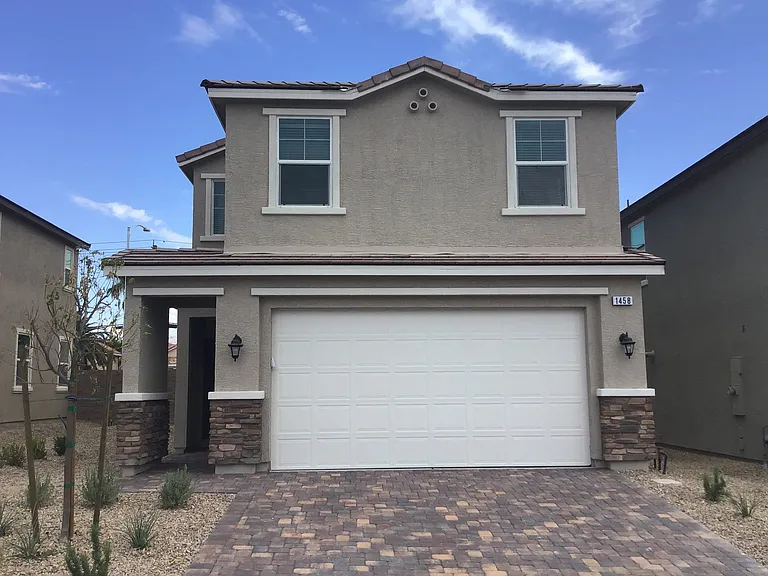 1458 Garden Swing Ave — Photo 1