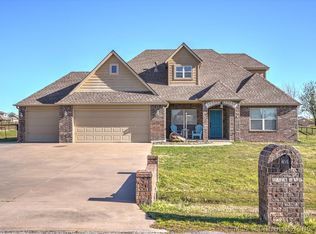 4917 Breeze Dr, Oologah, OK 74053