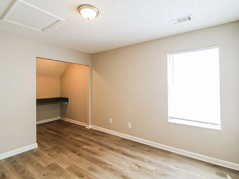 4509 Ravenwood Pl — Photo 7