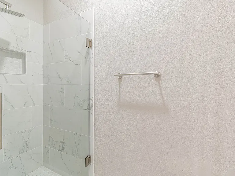 10210 Berrypatch Ln — Photo 13