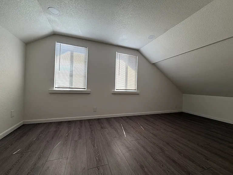 1620 Woodland Ave #1620 — Photo 15