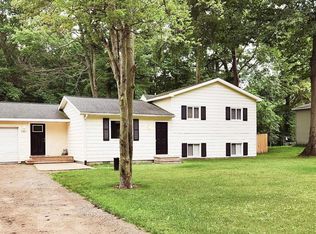 2103 Underwood Rd, Caro, MI 48723