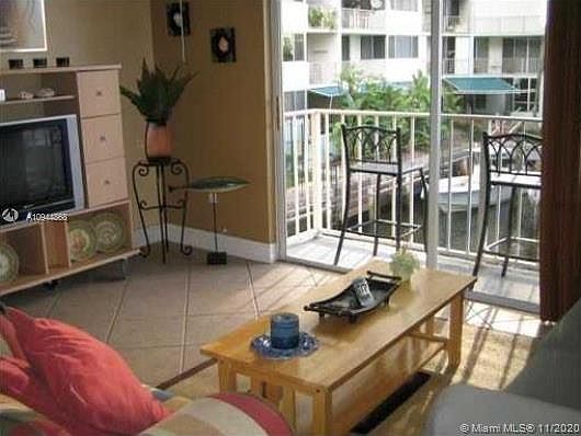 1st image of 1720 NW North River Dr APT 206