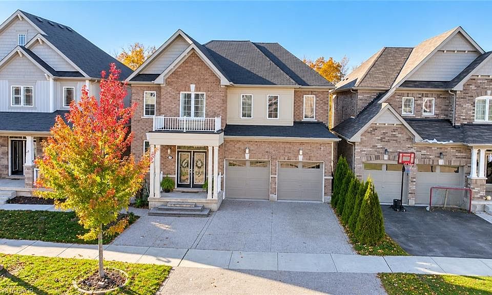 1st image of 7 Fleming Cres