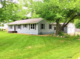 412 S Broadway St, Hudson, IL 61748