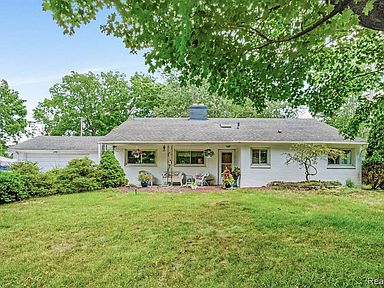 21475 Columbine Ct Grosse Ile Mi 48138 Zillow