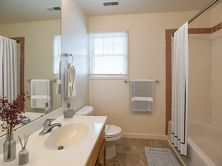 United Communities, Military Housing — Photo 161