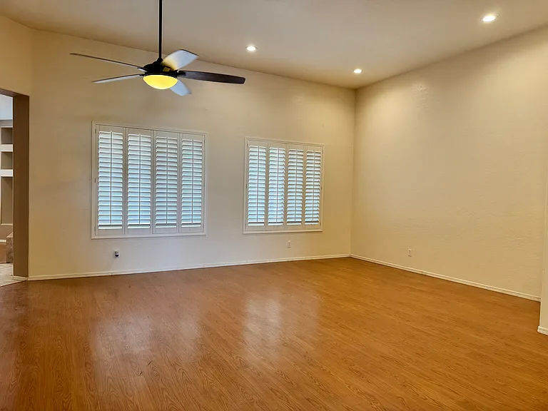 2821 E Stottler Ct — Photo 5