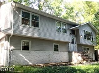 40 Lake Iliff Rd, Newton, NJ 07860