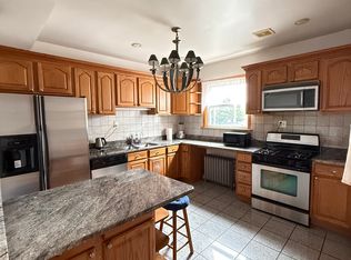 3925 W Wellington Ave #1S, Chicago, IL 60618