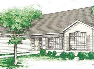 2717 Pendleton Dr, Cedar Falls, IA 50613
