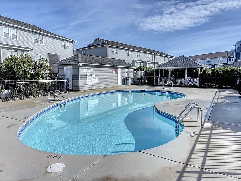 125 Crosswinds Dr — Photo 17