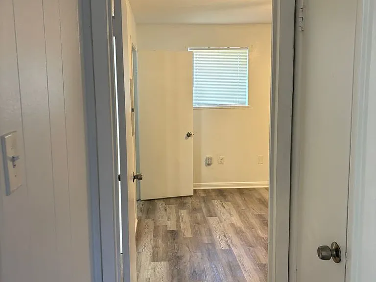 10542 Jefferson Hwy — Photo 10