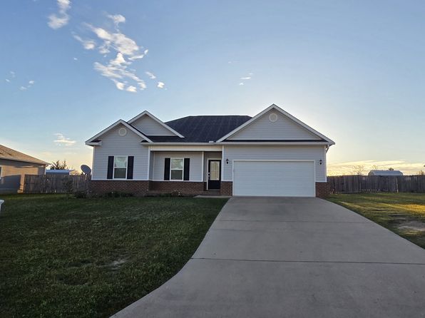 121 Tanglewood Dr