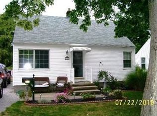 1324 E 362nd St, Eastlake, OH 44095