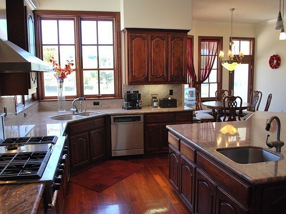 Cherry Wd. Cabinets & Flrs.