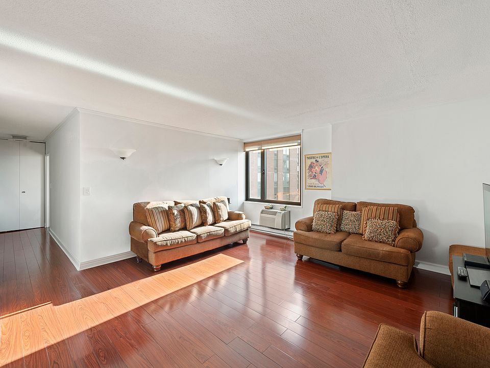 1st image of 1601 3rd Ave APT 21D