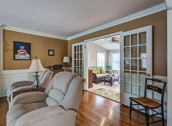 4th image of 11912 Sunflower Ln