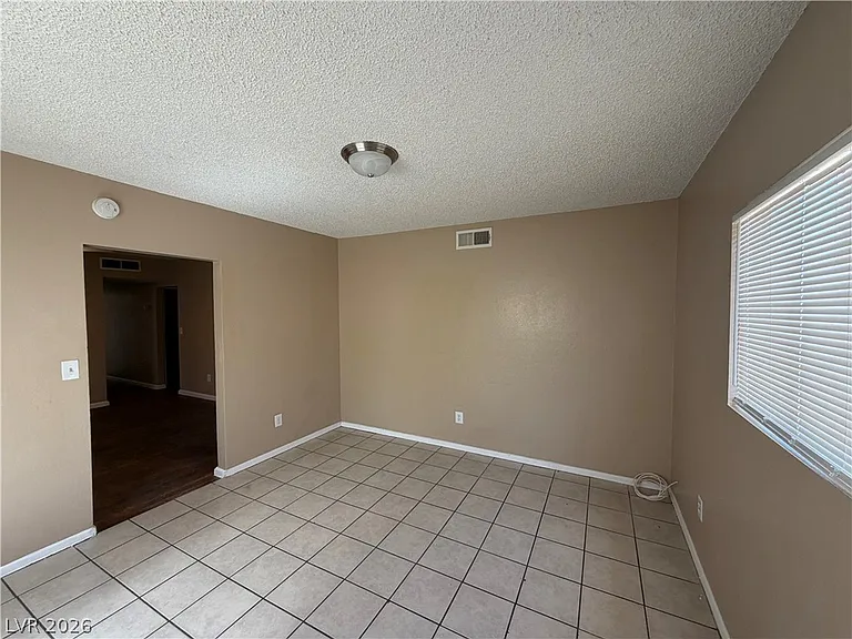 110 Silver St — Photo 13