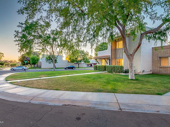 2nd image of 7804 E Lewis Ave