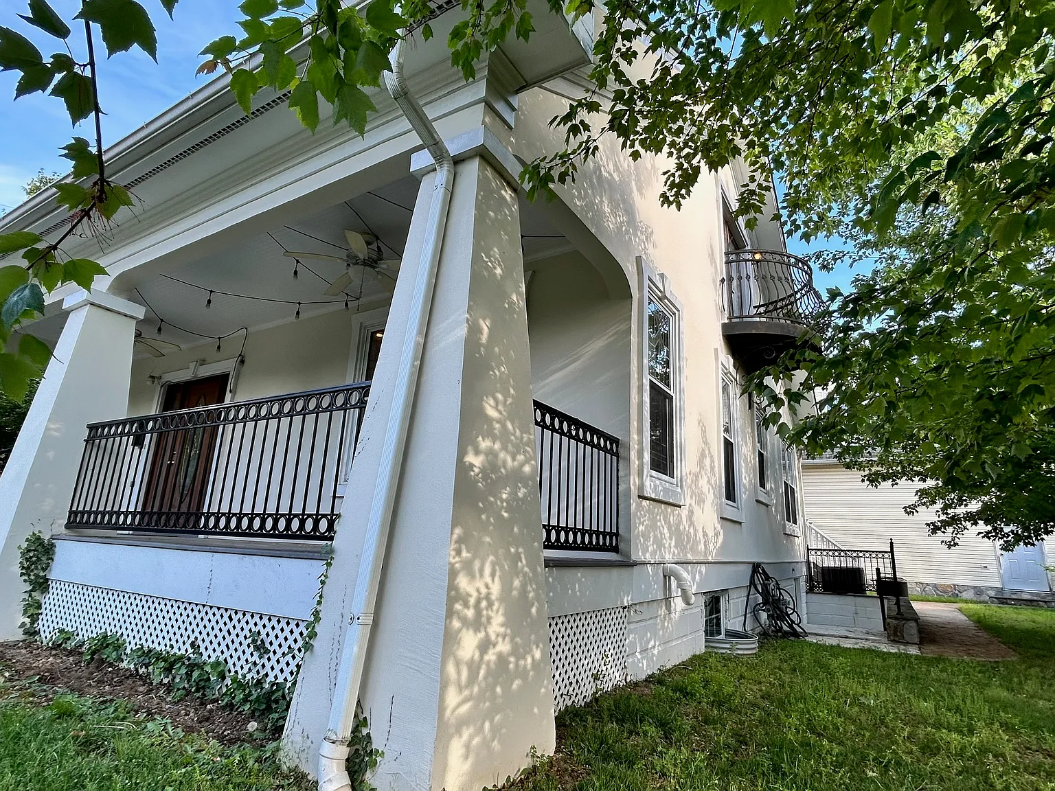 4 bed, 2800 sqft, $6,700 — Photo 4