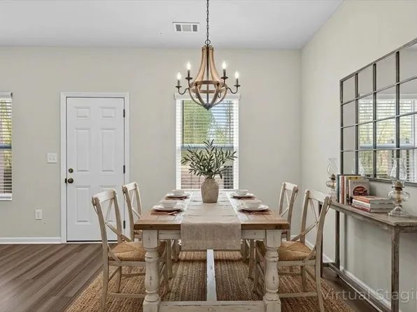 107 Brexley Dr, Calhoun, GA 30701