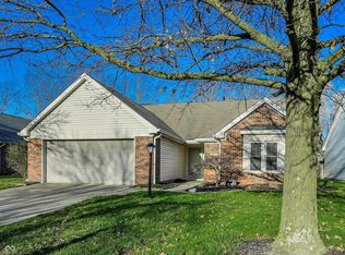 8802 Saddle Ct, Indianapolis, IN 46256