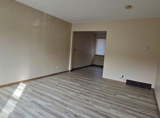 2105 W 90th St UNIT 5, Minneapolis, MN 55431