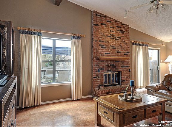 4th image of 7119 Ranch Hill Dr