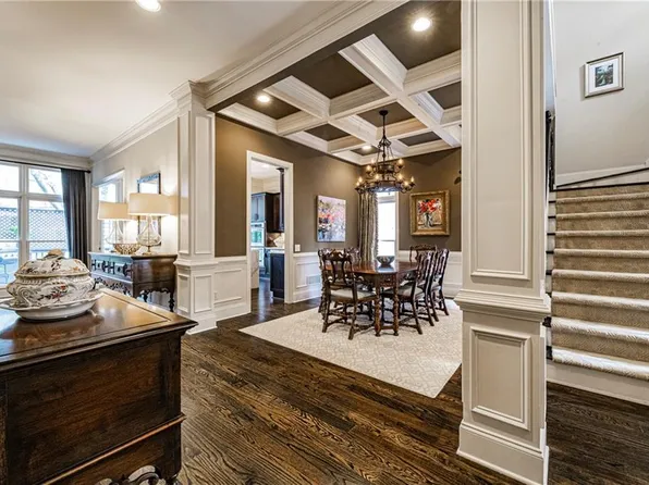 1122 Ashton Bluff Dr NE, Atlanta, GA 30319