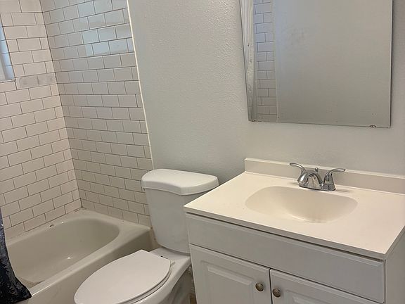 4th image of 3503 Tarpon Dr