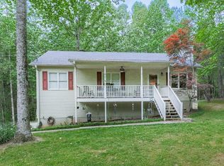 121 Drunkard Springs Rd, Talking Rock, GA 30175