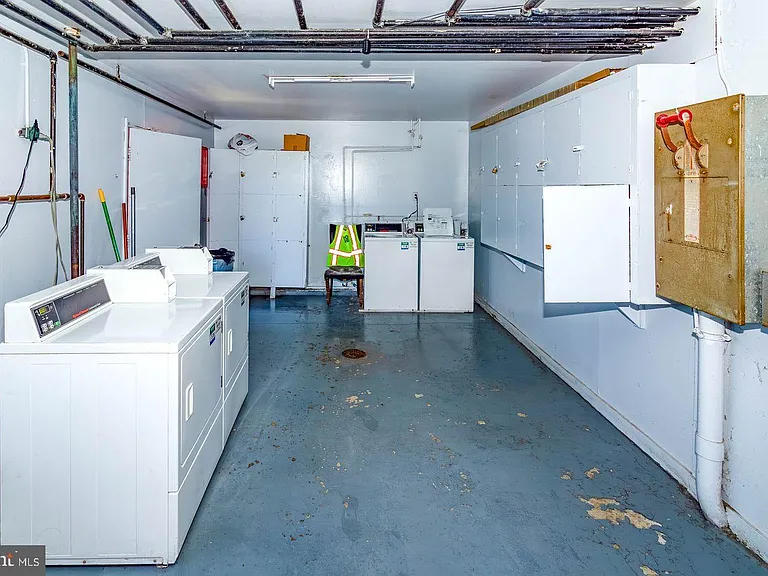 1214 Walker Ave — Photo 12