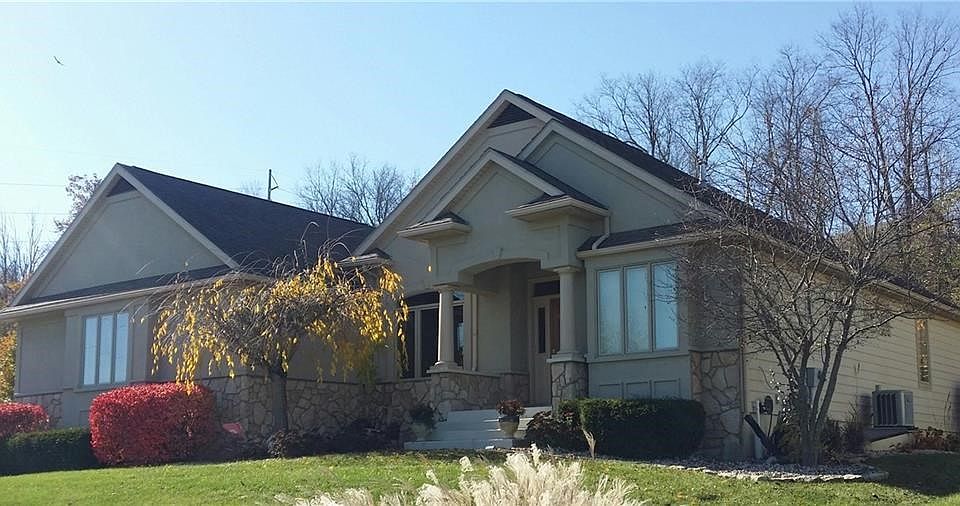 1st image of 2669 Bridlewood Dr
