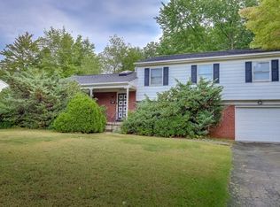 13 Eastview Rd, Monsey, NY 10952