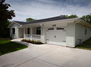 140 S School Rd, Rhome, TX 76078