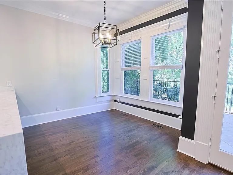 1294 Lenox Park Blvd — Photo 26