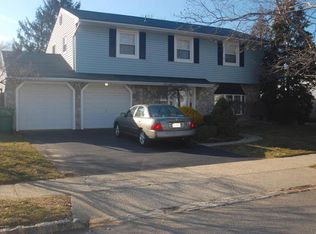 10 Janine Pl, Hazlet, NJ 07730