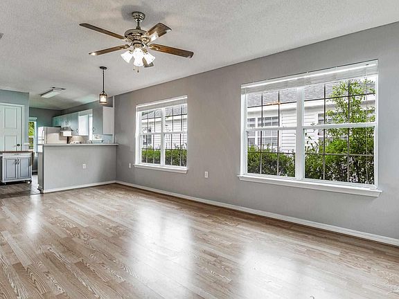5th image of 2481 Spyglass Cir