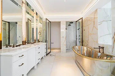 Rented by Societe Real Estate