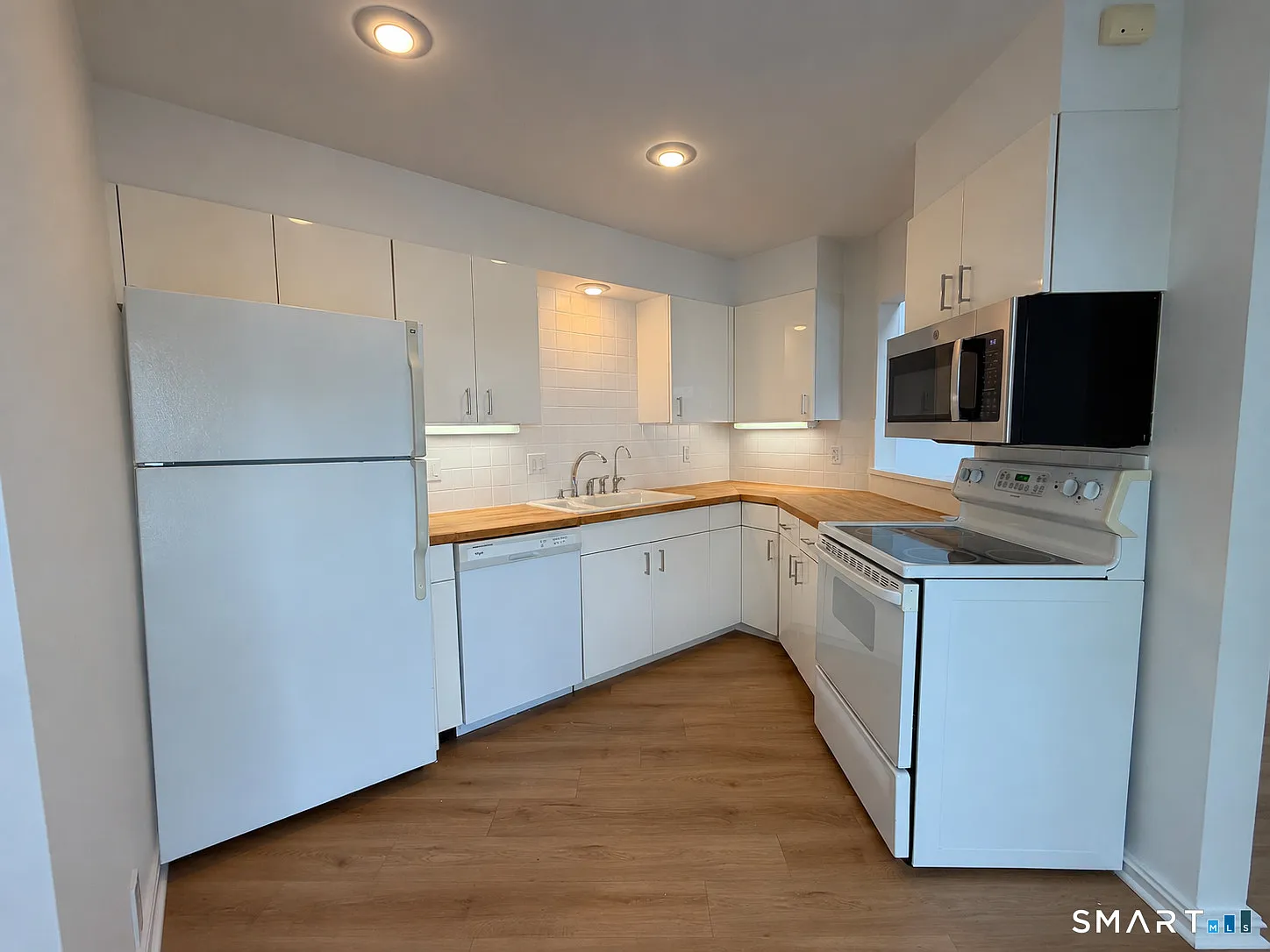 1 bed, 1.0 bath, 671 sqft, $3,900 — Photo 4