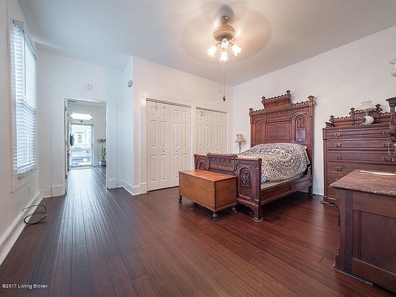 1111 e saint catherine-8