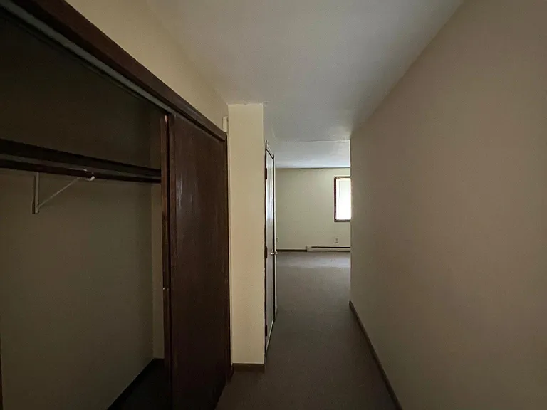 65 Henry Ave #3 — Photo 3