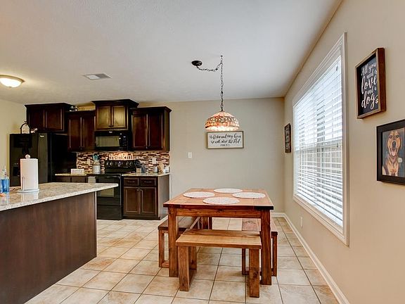 5th image of 1343 Freedom Dr