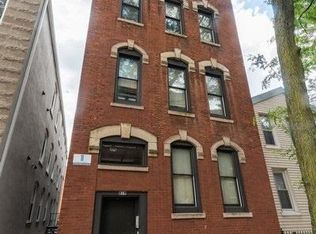 819 S Carpenter St, Chicago, IL 60607