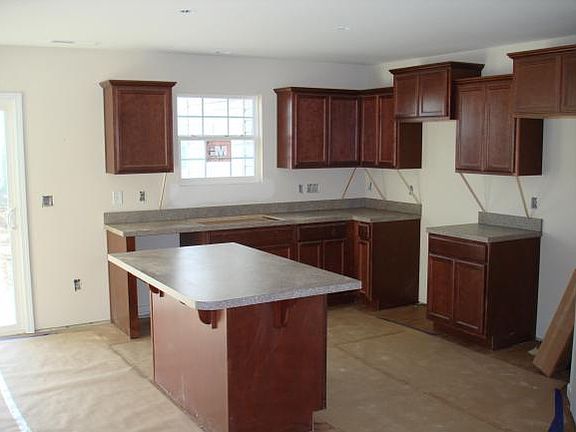 4th image of 639 Cairn Cir Lot 81