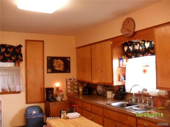 4th image of 309 E Franklin Ave