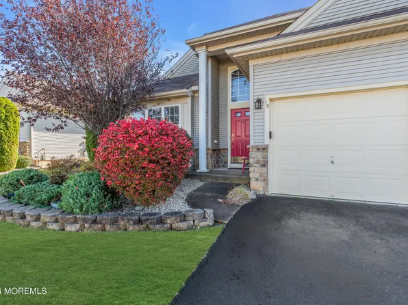 18 Donatello Drive, Manchester, NJ 08759