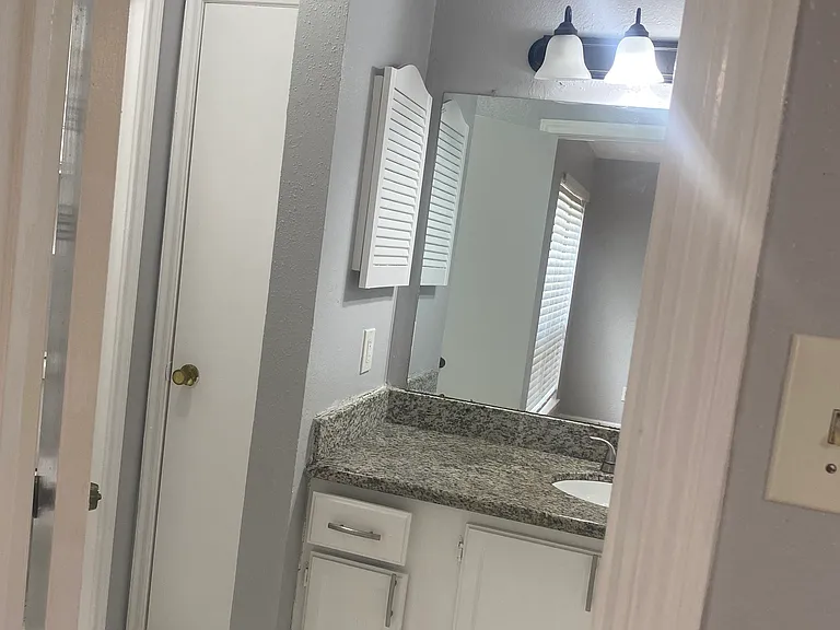 2019 Place Rebecca Ln #G4 — Photo 25