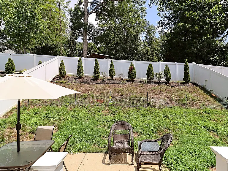4304 Sunset Dr — Photo 21